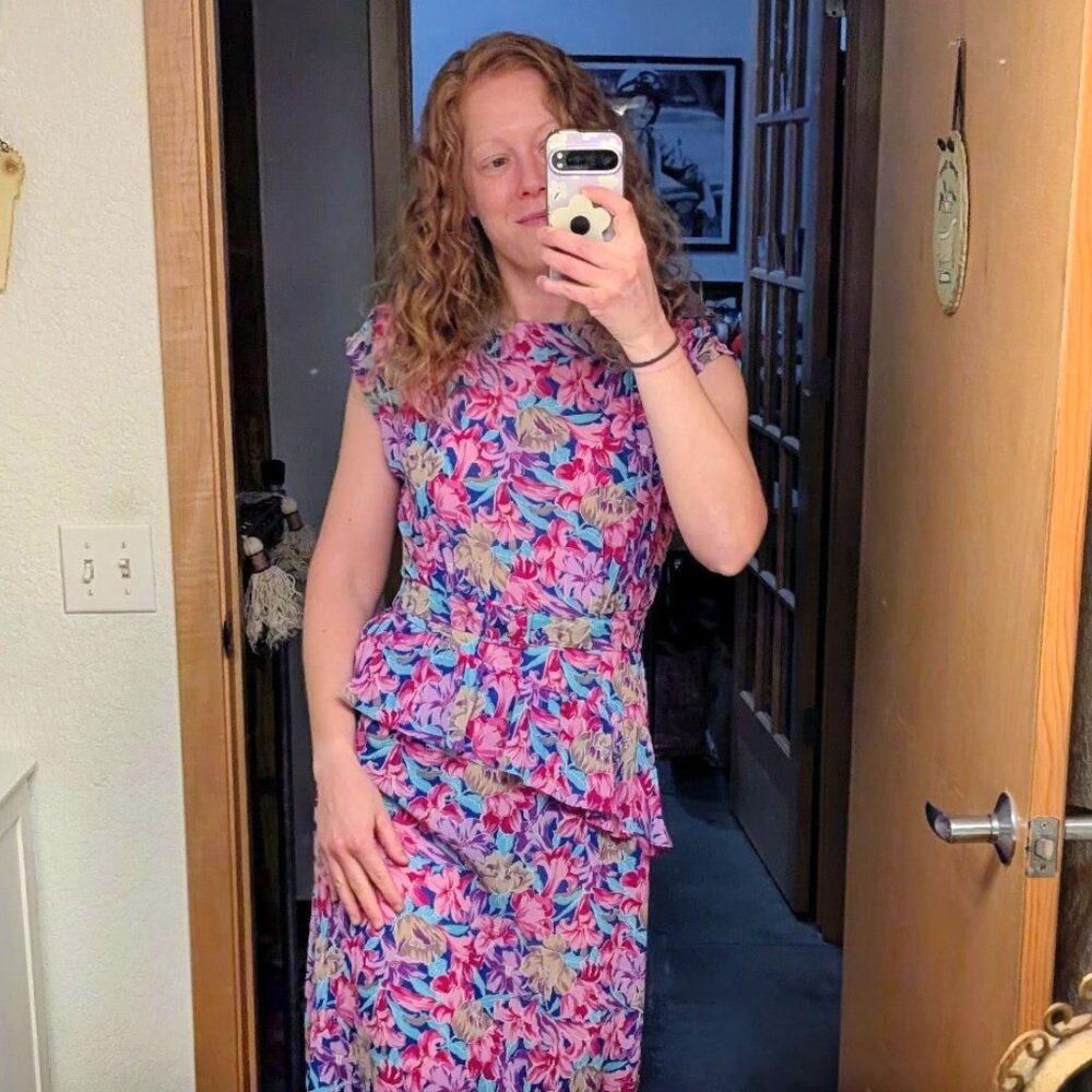Vintage Cora's Closet Pink Blue Hawaiian Floral Belted Sleeveless Dress - Picture 2 of 8